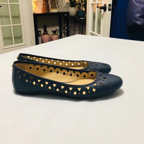Michael kors Lazer cut blue flats, 6.5M - Picture 2 of 7